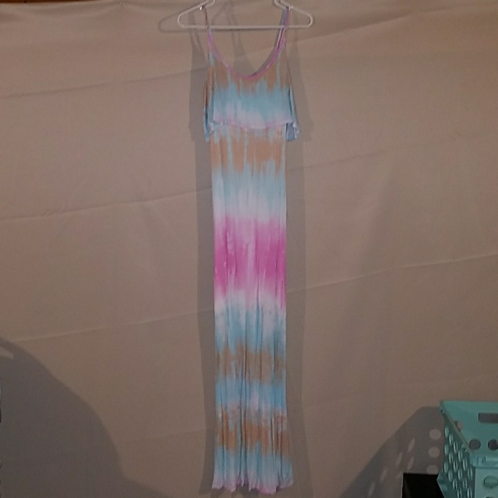 Tie dye maxi dress